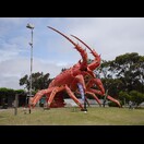 Der Big Lobster an der nördlichen Stadteinfahrt von Kingston